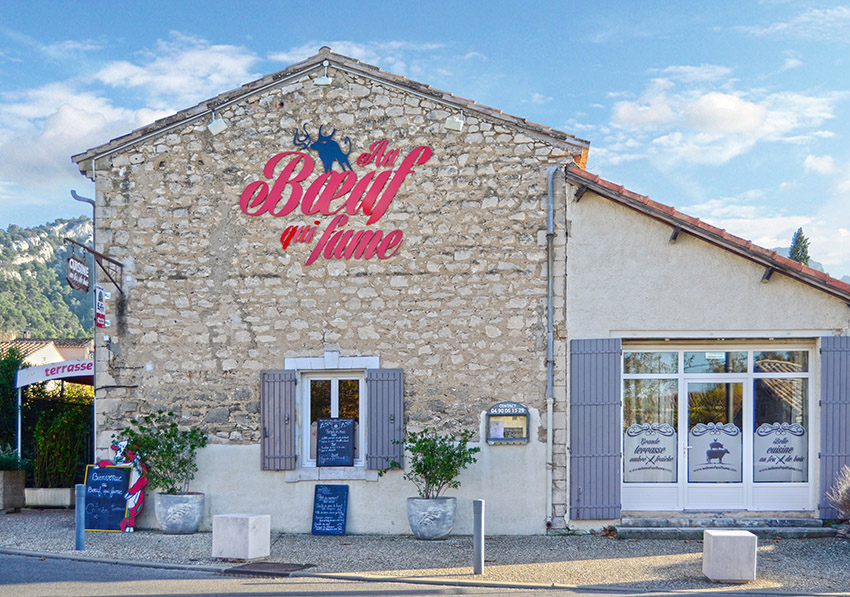 Enseigne lettre en relief 3d, l'isle sur la sorgue